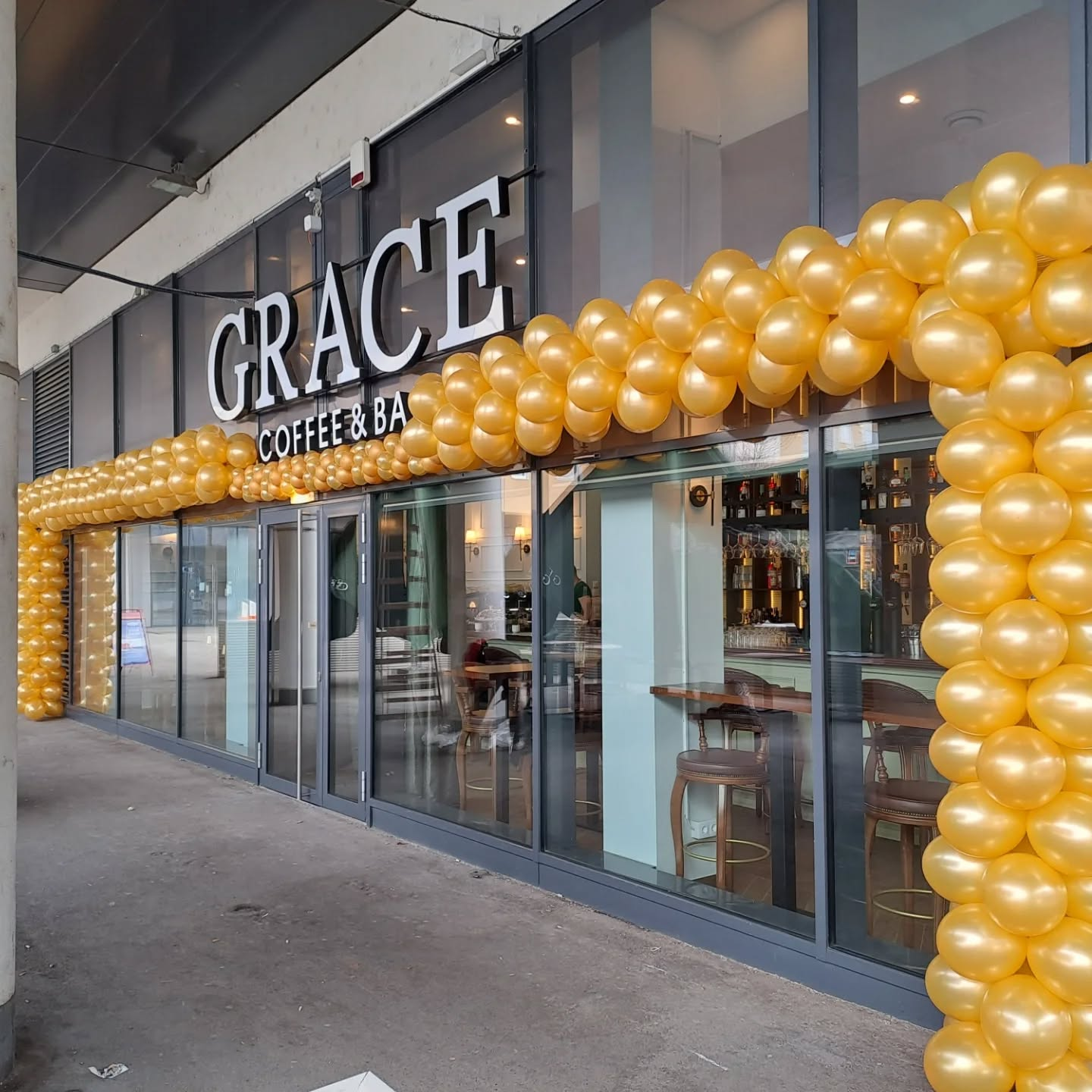 Grace Coffeeshop Ballondekoration